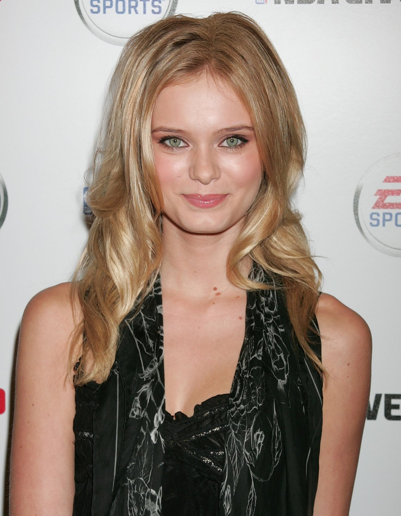 Sara Paxton