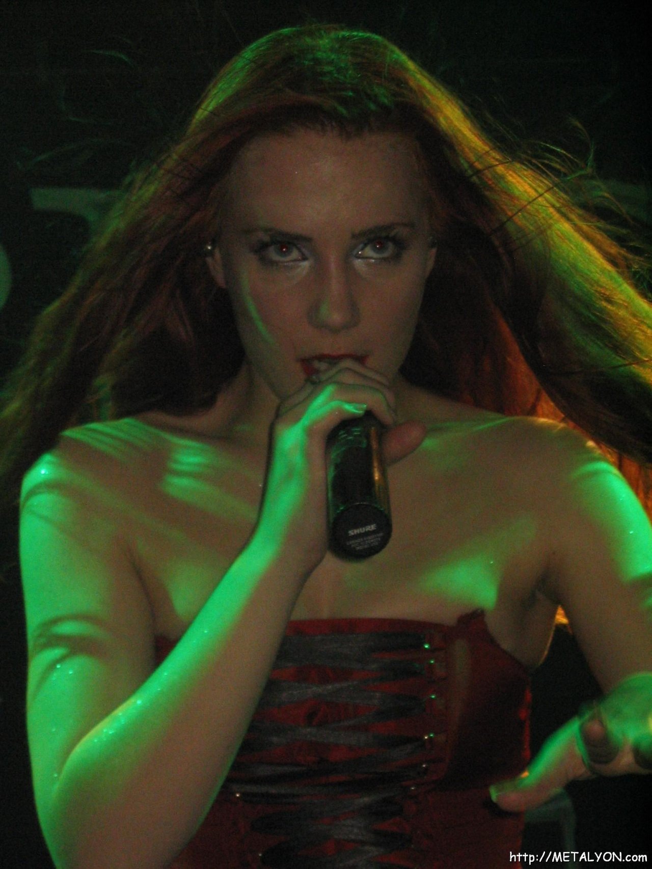 Simone Simons