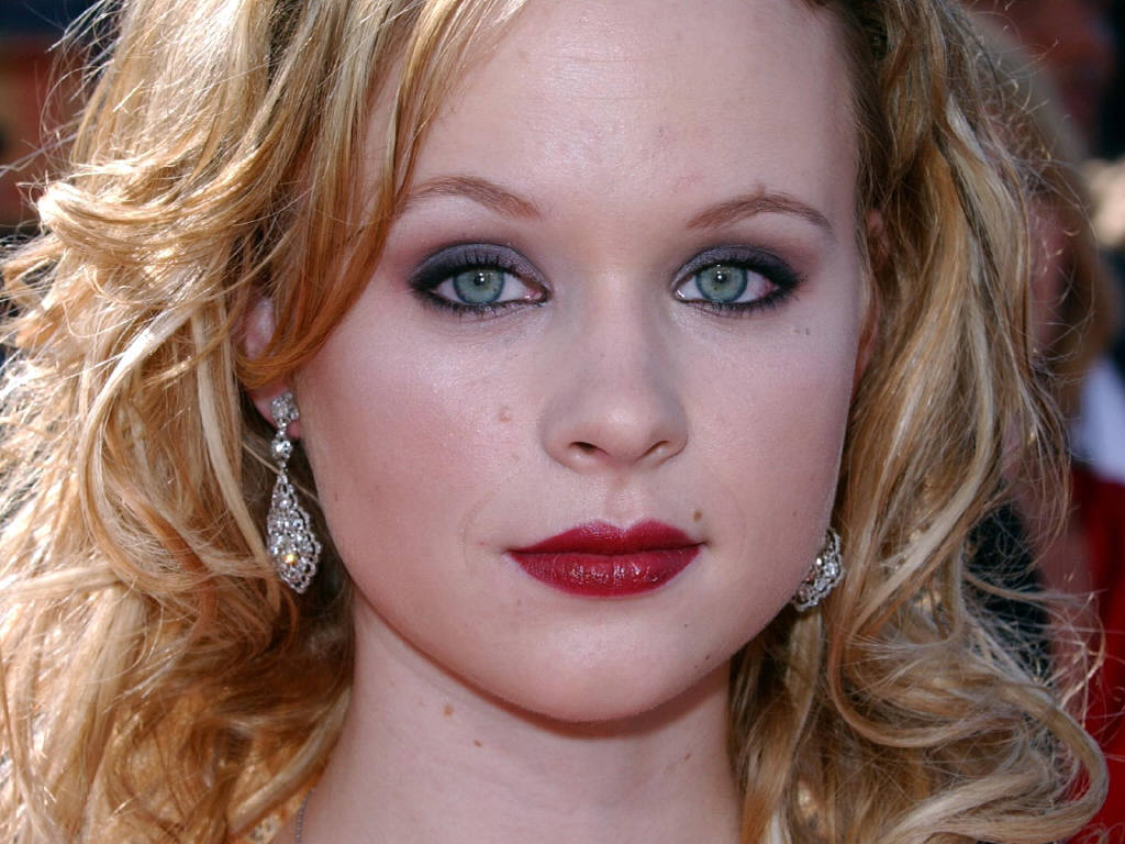 Thora Birch